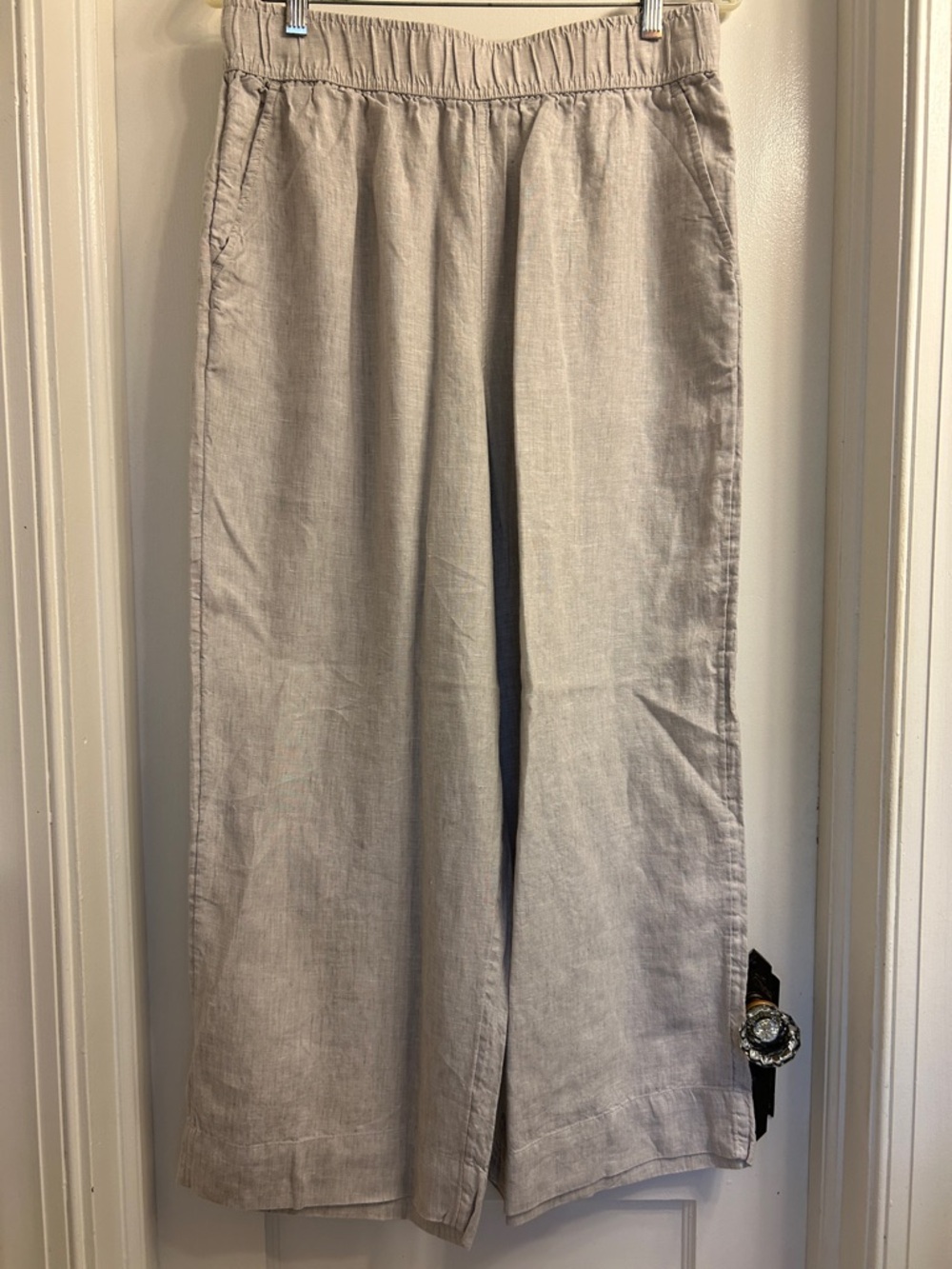 Tahari Wide-Leg Elastic-Waist Pants in Stone Women’s Large